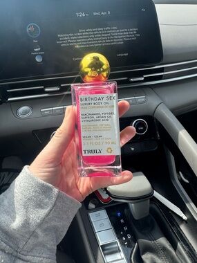 TRULY Birthday Sex Luxury Body Oil - Pink with Gold Cap